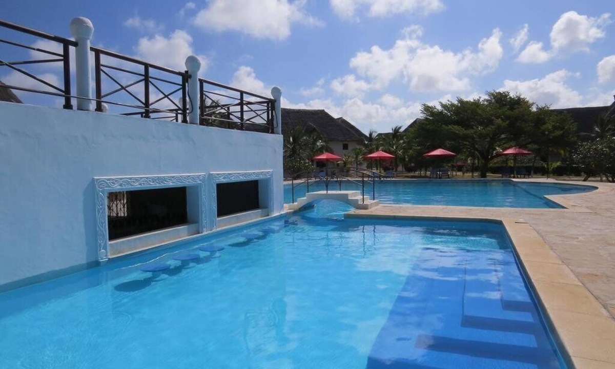 Malindi Villa | African Dream Vacation - Olson Villa Mambrui Kenya Sleeps 8 adults