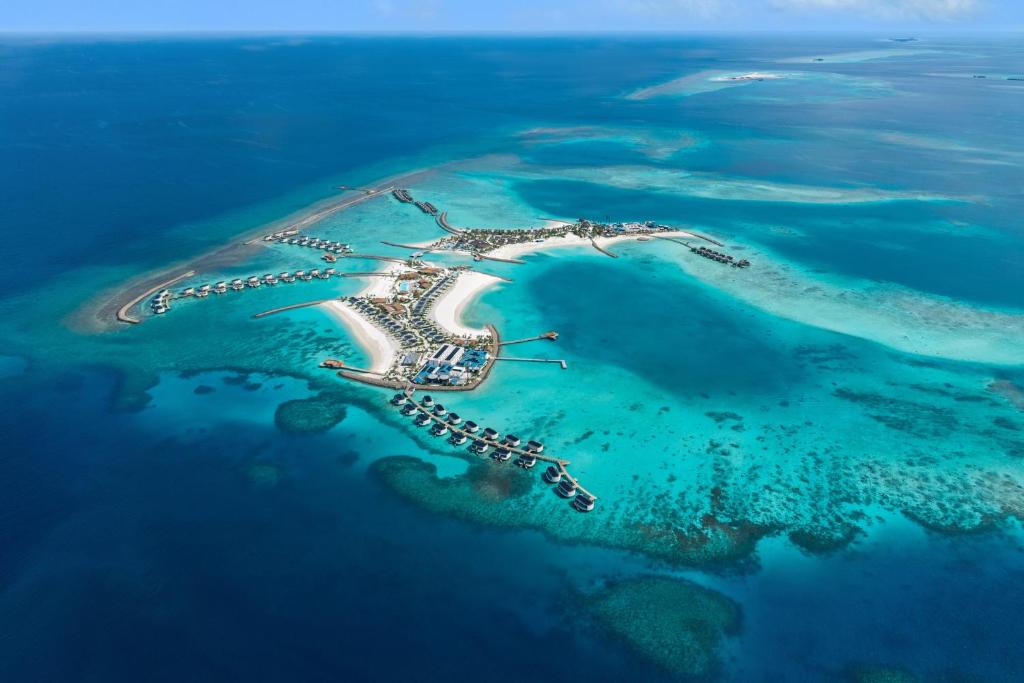 Farukolhufushi Island Resort | Centara Grand Lagoon Maldives - Free Round Trip Speedboat when stay 4 nights or more between 17 April - 15 October 2026