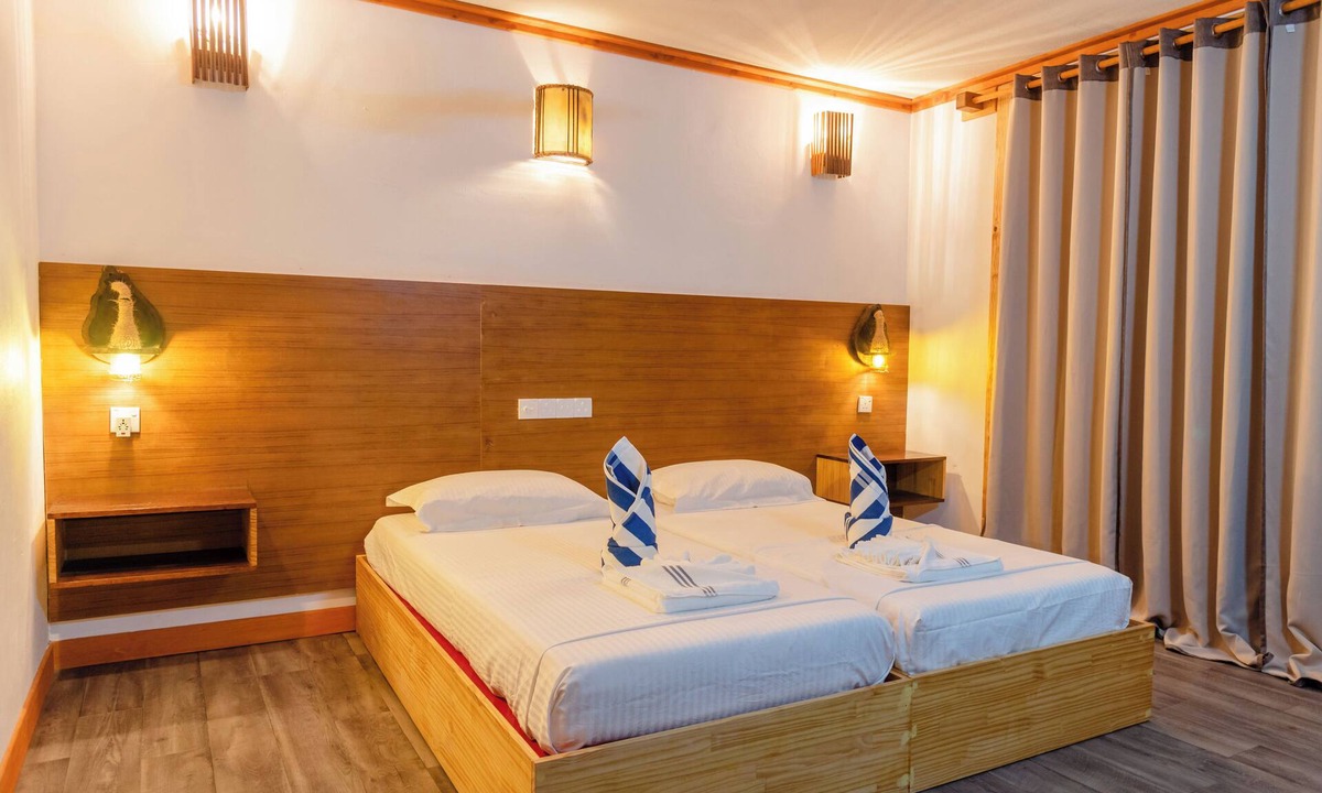 Mahibadhoo House | Dhamana Beach