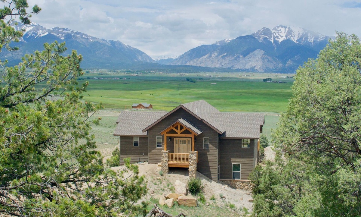 Nathrop Cabin | First Class Views! Granite Peaks-