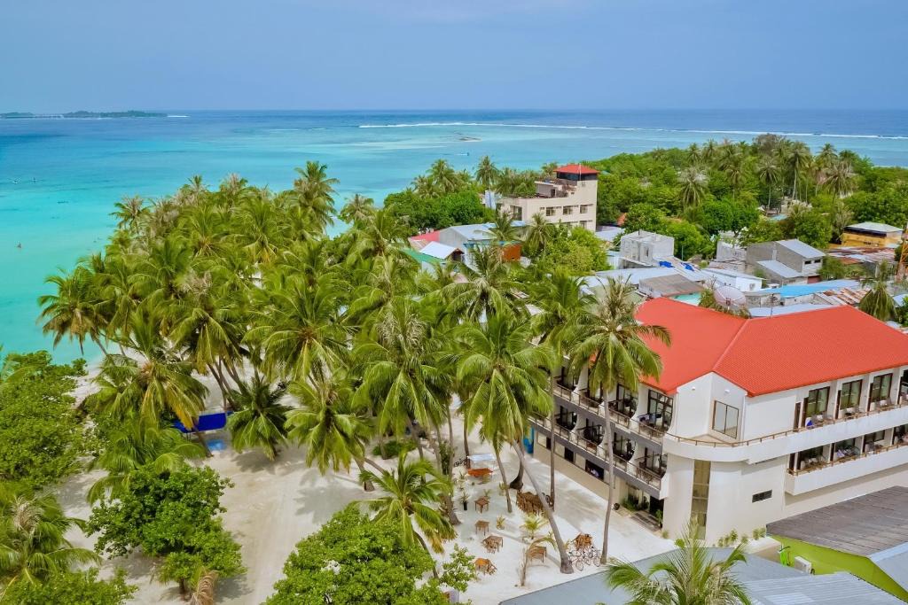 Maafushi House | Kaani Beach Hotel - Stay 3 nights or more and get 20 percent off on Spa & 10 percent off on F&B outlets, Valid till 31st October 2026
