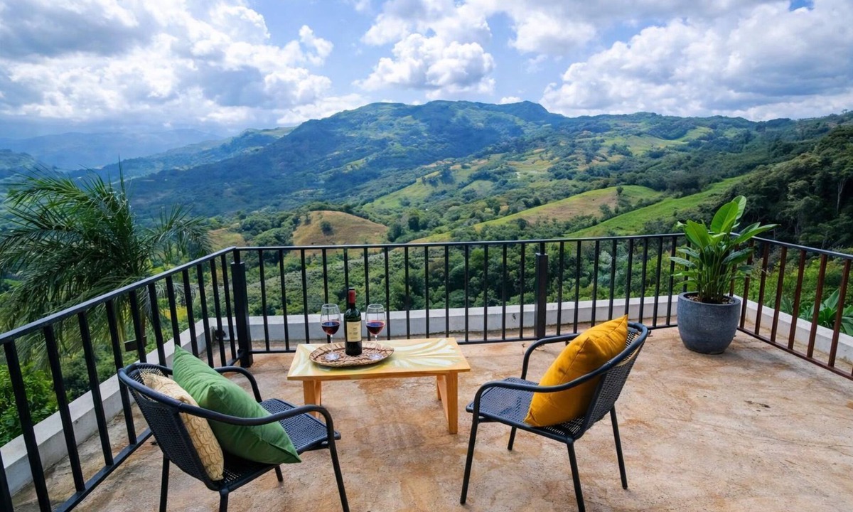 Vergara Cottage | Mirador de los Andes - Vista Infinita. Country House with Terrace Viewpoint