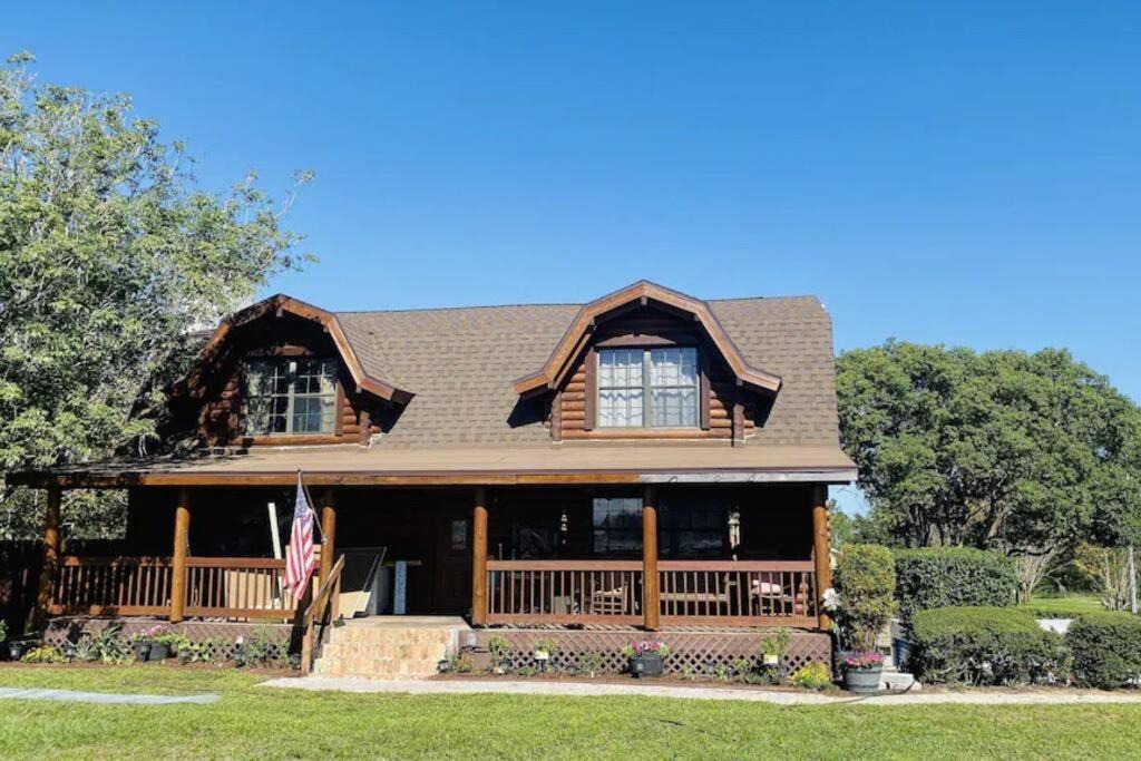 Montverde Villa | Mystic Cabin Home with pool near Orlando close to Disney