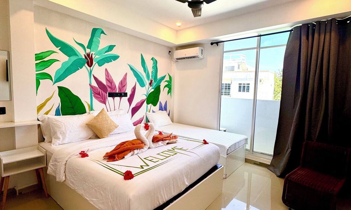 Thoddoo House | Sands Garden Hotel