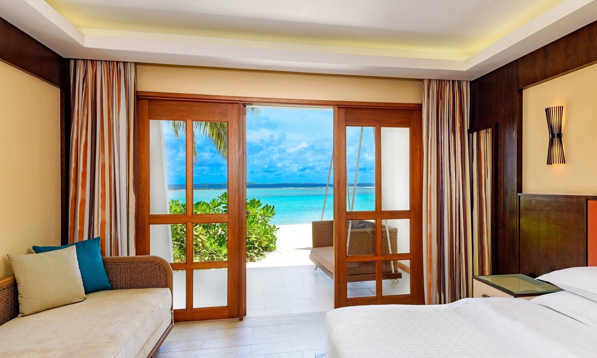 Furanafushi Island Resort | Sheraton Maldives Full Moon Resort & Spa