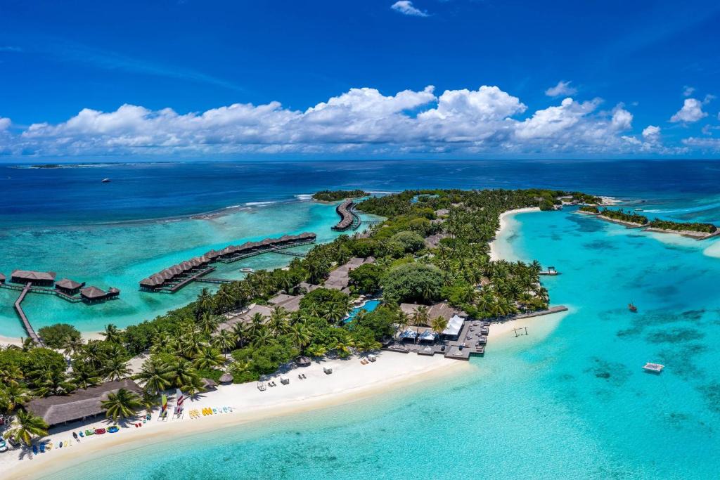 Furanafushi Island Resort | Sheraton Maldives Full Moon Resort & Spa