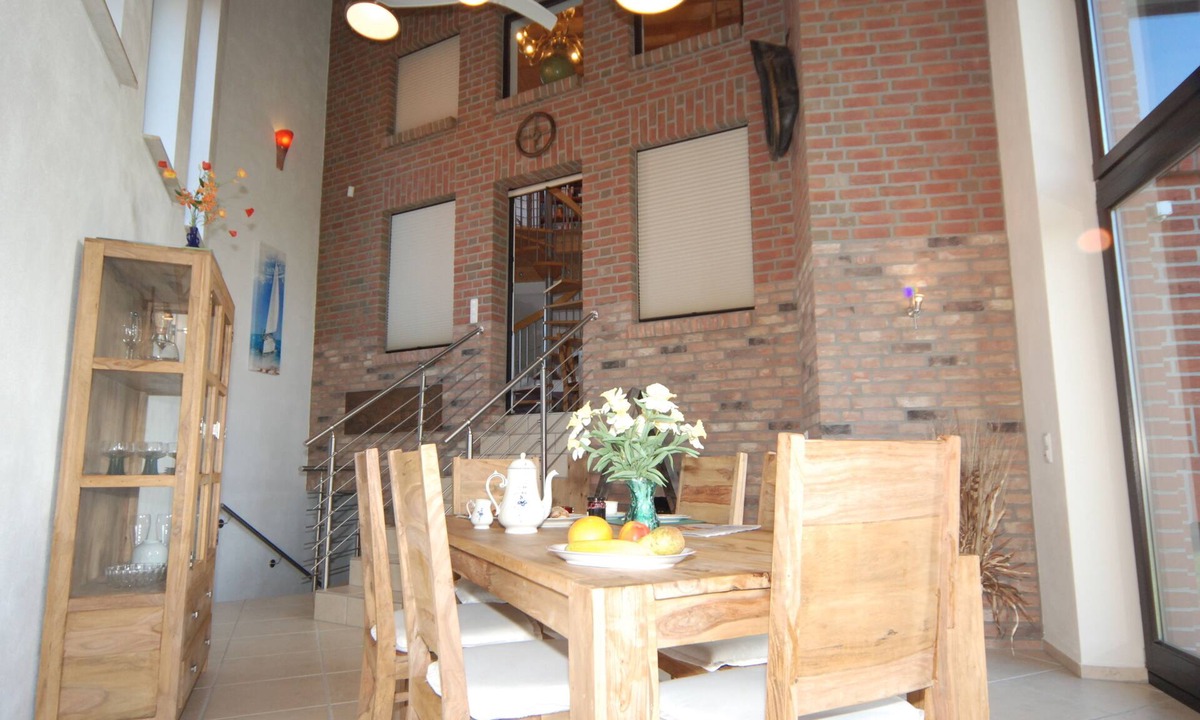 Heiligenhafen Apartment | Vacation apartment/apartment for 5 guests with 118m² in Heiligenhafen (15322)