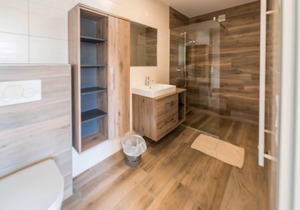 Apartment "Chalet Hirsch" with Shared Sauna & Wi-Fi in Königsleiten