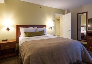Comfort and Convenience! 4 Relaxing Units, Pets Allowed, Near Place des Arts in Montréal