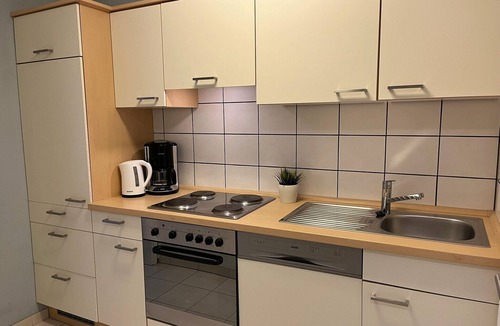Stinteck Apartment | Achtern Diek Vacation Rental with a Sun Terrace, Just 800m from the North Sea
