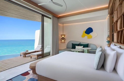 Farukolhufushi Island Resort | Centara Grand Lagoon Maldives - Free Round Trip Speedboat when stay 4 nights or more between 17 April - 15 October 2026