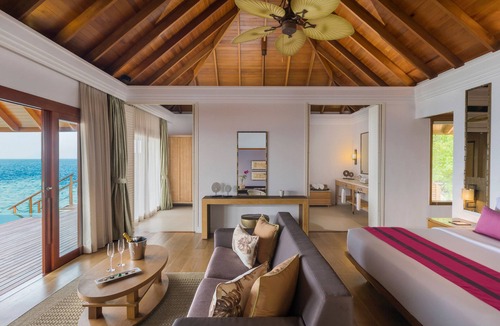 Mudhdhoo Resort | Dusit Thani Maldives - 50 percent off on Transfers for Stays of 5 Nights stay until 20 December 2026