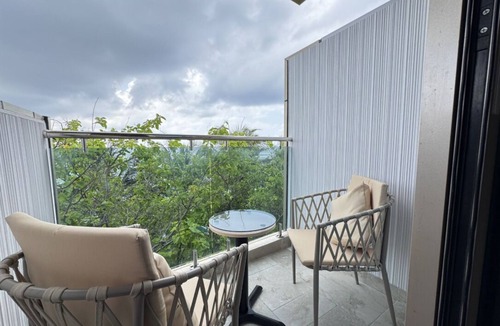 Male Apartment | Fabulous 1-bedroom apartment with AC in vibrant Malé