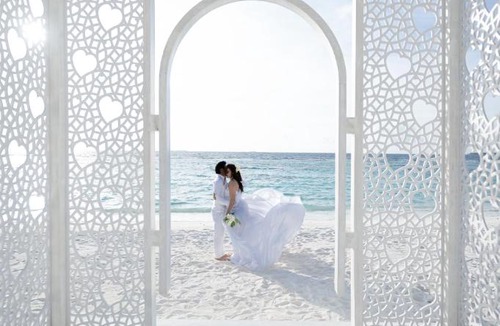Ifuru Resort | Ifuru Island Maldives Complimentary Return Domestic Flights for Two Adults on Stays of Seven Nights or More Until 30 September 2026