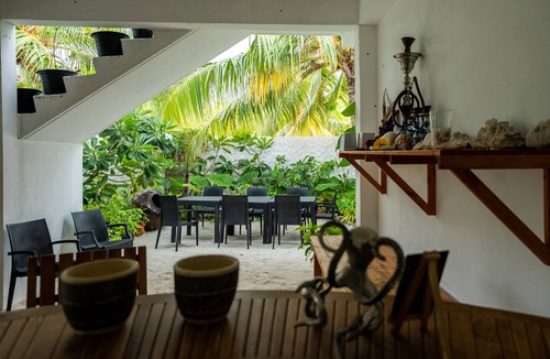 Goidhoo Hotel | Island Zephyr