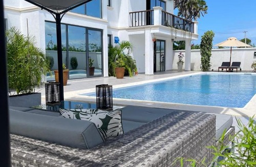 Galu Apartment | Lulu Diani