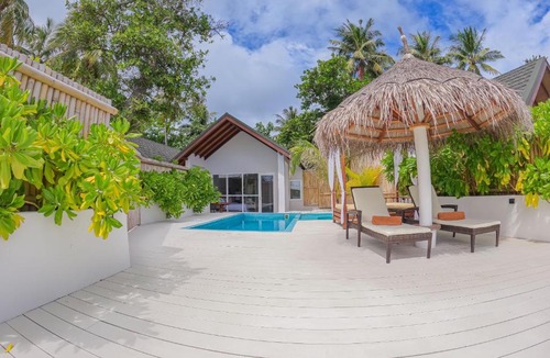 Kuda Bandos Resort | Malahini Kuda Bandos Special Offer Begin your island escape with ease airport pick up and return by shared speedboat at just USD 50 per person stays stay untill end October 2026