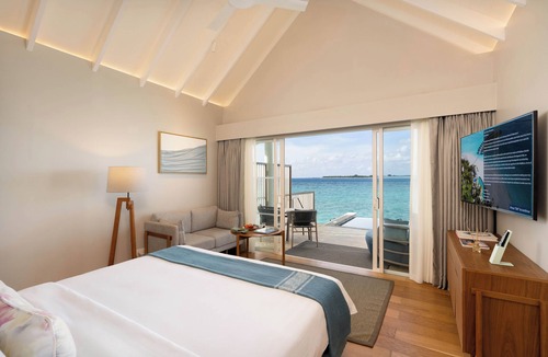 Raa Atoll Hotel | RAAYA By Atmosphere