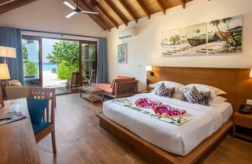 Filaidhoo Resort | Reethi Faru Resort - Stay 5 Nights or more and Enjoy one Complimentary Sunset Cruise