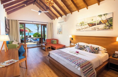 Filaidhoo Resort | Reethi Faru Resort - Stay 5 Nights or more and Enjoy one Complimentary Sunset Cruise