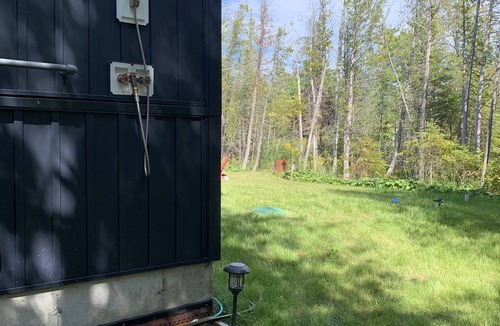 Sauble Beach Cottage | Sauble Beach Cottage – Steps to Beach & Shops