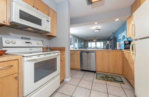 St. Augustine Beach Condo | SeeRay Shores 301