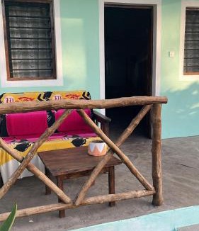 Gede Bed & Breakfast | Villa Samaki