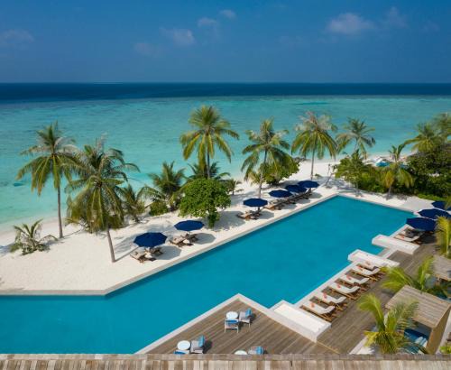 Emerald Faarufushi Resort & Spa - Deluxe All Inclusive