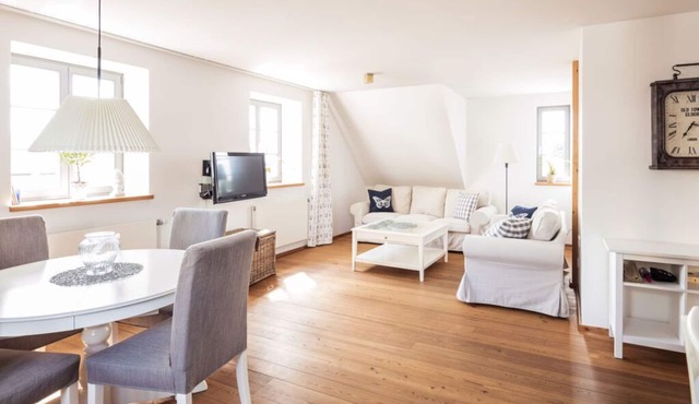 4 Landgut Mosch Comfortable holiday residence in Bärnsdorf