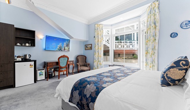 Aachen House in Auckland