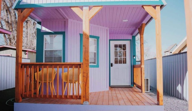 Agave Tiny House@Cactus Flower+HOT TUB+No Pet Fee! in Albuquerque