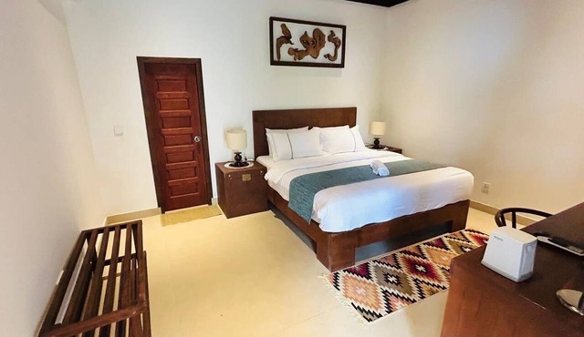 Atholhu Residence
