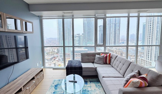 Beautiful Condo with spectacular views + 1 Parking in Mississauga Downtown in Mississauga