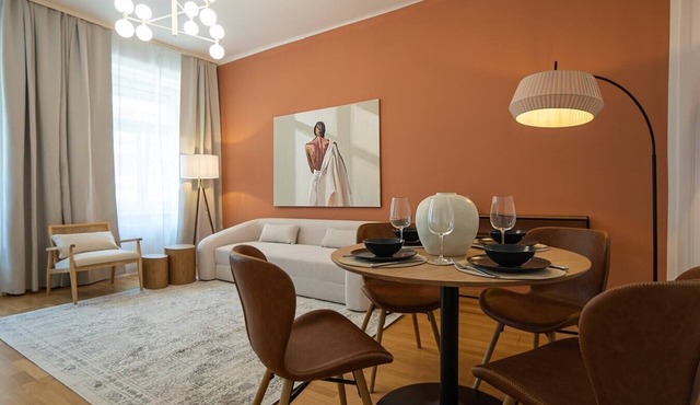 Bright apartment with a King-size bed in Wien