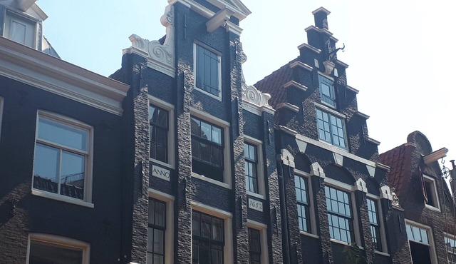 Captain's House; 2 Bedroom apartment, spacious, clean, central located in Amsterdam-Centrum