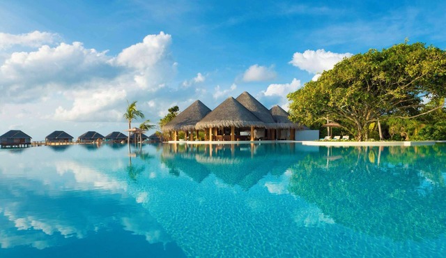 Dusit Thani Maldives - 50 percent off on Transfers for Stays of 5 Nights stay until 20 December 2026
