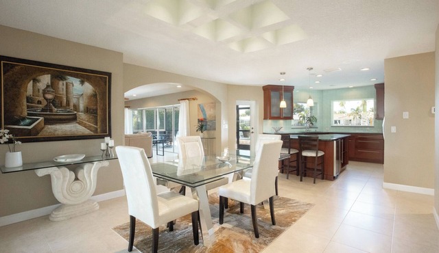 Executive Waterfront (Sailboat Water) Home on Tampa Bay in St. Petersburg