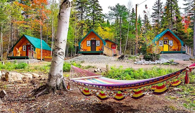 Fantastic Wood Cabin Rental for the Best Nova Scotia Glamping Trip in Baddeck