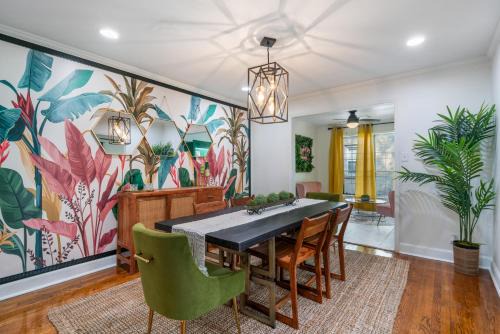 High Pointe Hideaway! Midtown-Near Liberty Park in Memphis