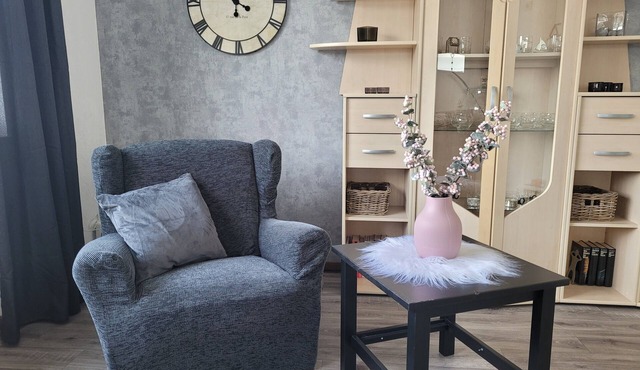 Holiday Apartment "Am Strohberg" with Balcony and Wi-Fi in Gladenbach/ Weidenhausen