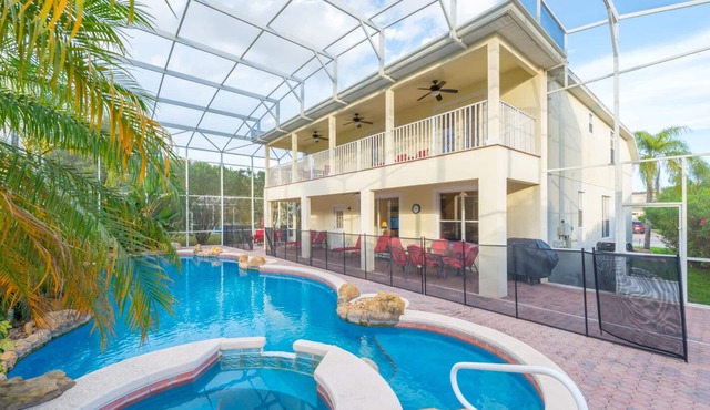 Ideal family villa/large private pool/not overlooked/near Disney/on golf course in Davenport