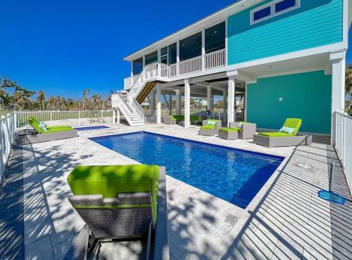 Island Retreat: Your Exclusive Oasis Awaits in North Captiva