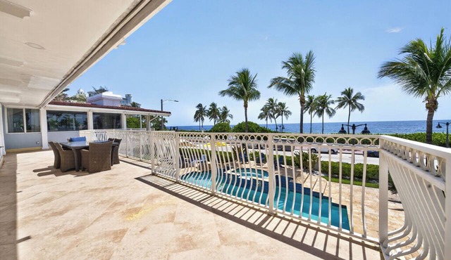 Luxury, space and amenities with an unbeatable beachfront location in Fort Lauderdale