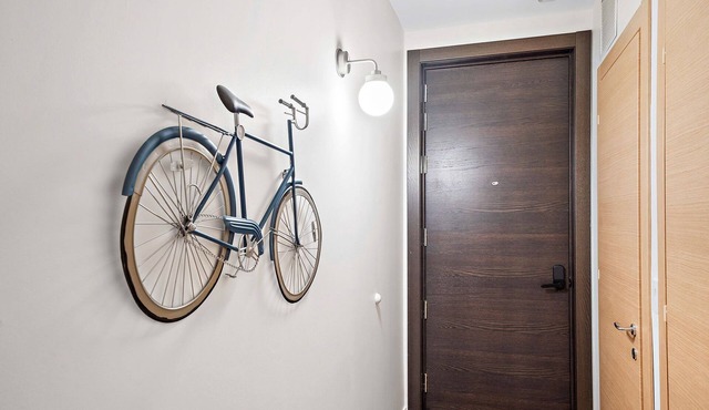 Nomade MTL, Old MTL, Stylish 2BD 2BA Apt in Montréal