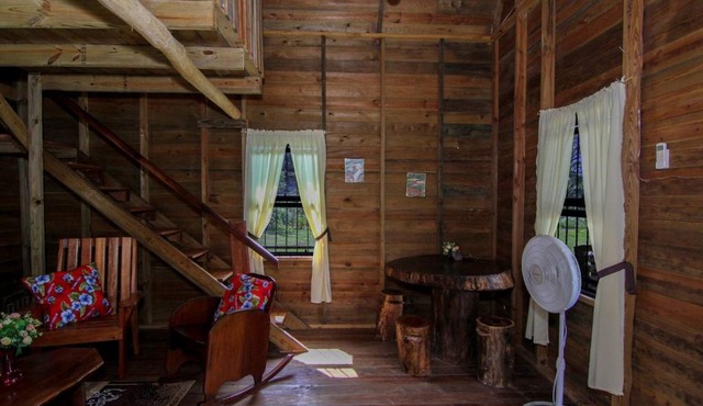 Pilgrims Paradise Cabin 2 in San Ignacio