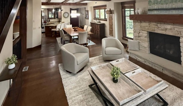Private Hot Tub Hiking Biking Pool Gym Golf in Park City