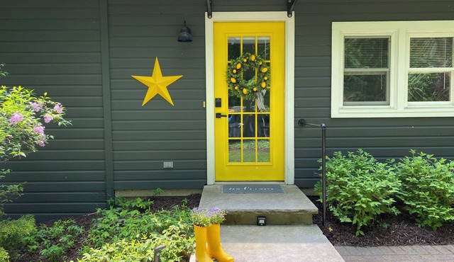 Private, Quiet, 1 BR 1 Bath Chardon Guesthouse w AC in Chardon