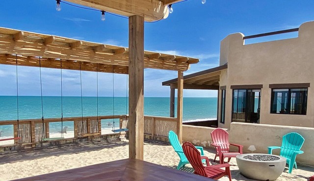 PROMO-Beach Front on a Sandy Beach, Hi speed Wi-Fi- Gated community in San Felipe