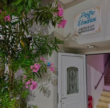 Rozy Studios in Pefki