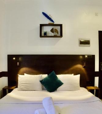 Samaik Thulusdhoo Inn